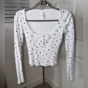 298. Skims Waffle Long Sleeve Holiday Henley